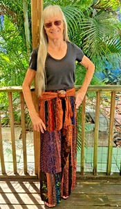 RISING International HANDMADE  Rust Brown Pants FLOWING LEGS & Coconut Tie - Picture 1 of 9
