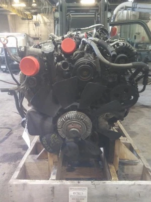 GM 6.6L DURAMAX LMM ENGINE ASSEMBLY 3807097 - Image 1 of 4