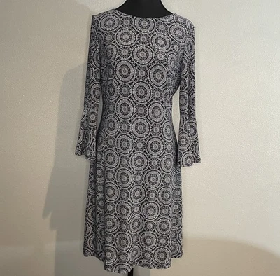 Tommy Hilfiger Women's Size 2 Blue and White Geometric Mandala Print Midi dress - Image 1 of 4