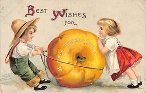 Postal: Acción de Gracias, Niño y Niña con Calabaza Grande, DB, Publicado 1908 - Imagen 1 de 2