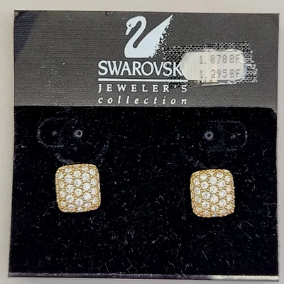 Brincos perfurados Swarovski cristais transparentes quadrado tom dourado 1/2" - Imagem 1 de 4