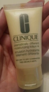 Clinique dramatically different Moisturizing  lotion+ ,1 Fl Oz NEW♡♡ - Picture 1 of 2