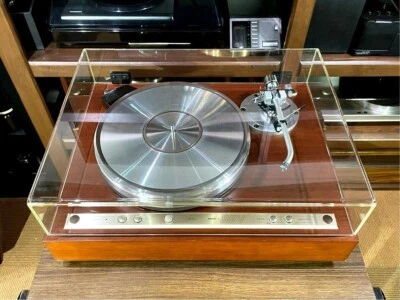 Reproductor de discos MICRO SEIKI BL-99VW con bomba RP-99V SAEC WE-407/TM probado con brazo Foto 1 de 4