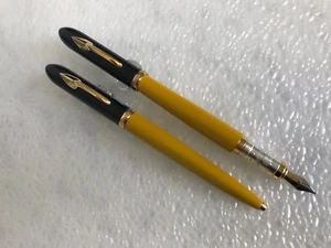 BUGATTI ETTORE FOUNTAIN (18K GOLD NIB) & BALLPOINT PEN SET TYPE 50 LIMITED ED - Picture 1 of 12