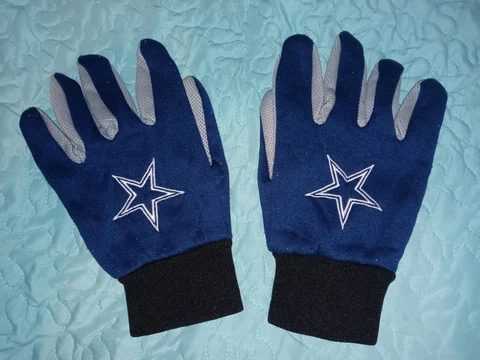 Dallas Cowboys Football NFL Blue Gray Black Gloves One Size NWOT! (Never worn) Cover
