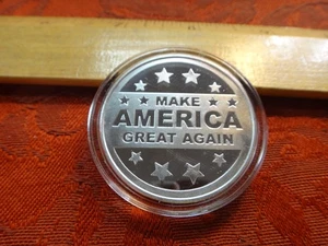 Lote redondo de plata Trump Make America Great Again 2024 1 OZ .999 Th - sin precio base - Imagen 1 de 3