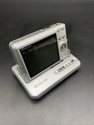 Casio Exilim EX-Z57 Silver 5.0 MP USB 2.7" LCD 3x Optical Zoom Digital Camera - Image 1 of 4