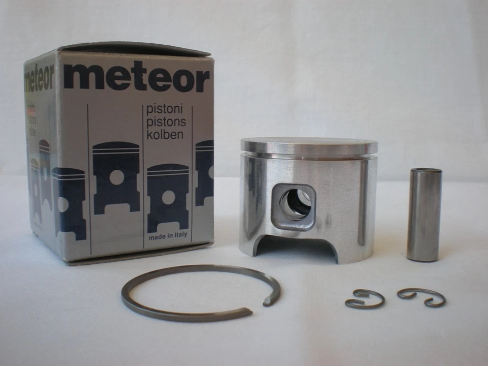 Piston Kit for TANAKA ECV5501 Chainsaw (46mm) - Image 1 of 1