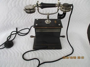 Ancien téléphone à manivelle haut-parleur K. TELEGRAFVERKETS - VERKSTAD * NYNÄSHAMN * - Photo 1/10