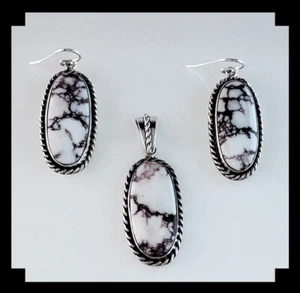 Handgefertigtes Sterling und Wildpferd Magnesit Anhänger und Ohrring Set - Bild 1 von 7