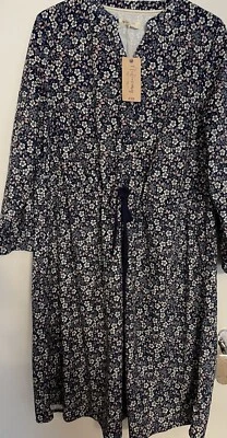 Ladies Tunic Dress Size Large (20-22) Blue Flower - Image 1 of 4
