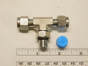 Hylok CSBT4-4U-S316 1/4x1/4x1/4 MSAE 316 Stainless Positionable Male Branch Tee - Picture 1 of 1