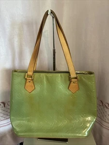 Louis Vuitton Houston Green Patent Vernis Leather Handbag Double Handle W/ COA - Picture 1 of 23