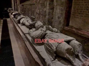 FOTO IGLESIA PARROQUIAL DE SAN MARÍA Y SAN CUTHBERT TUMBAS CHESTER-LE-STREET - Imagen 1 de 1