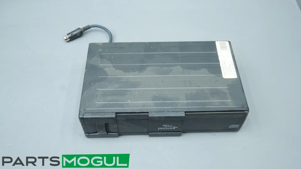 Проигрыватель компакт-дисков 95-03 Ford Expedition 1995-2003 LXF4160BA - Изображение 1 из 4