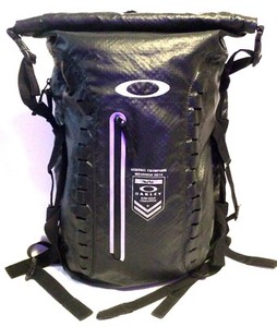 oakley red code backpack