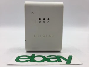 Netgear XE104 Powerline Wall Plugged 4-Port Ethernet Switch 85 Mbps FREE S/H - Picture 1 of 3