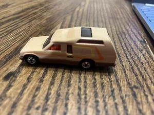 1980 Mattel Hot Wheels *MINITREK (TAN) VAN* Vintage Blackwall :Hong Kong - Picture 1 of 5