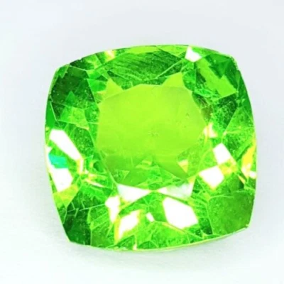 Gemas de peridoto verde natural sueltas corte cojín CERTIFICADAS gemas de peridoto 10,46 quilates Foto 1 de 4