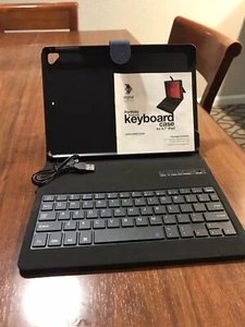 Keyboard Case for 9.7'' Ipad Bluetooth with touchpad blue - Picture 1 of 8