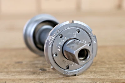 Sugino 75 NJS 109mm Bottom Bracket 1.37 x 24 tpi BSC Vintage Retro Track Bike - Image 1 of 4