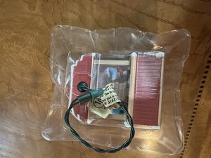 Hallmark Ornament 1987 Kringle's Toy Shop Magic Light & Motion - Picture 1 of 4