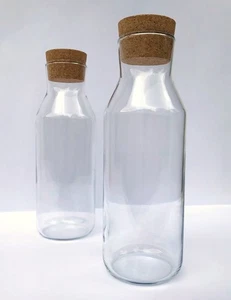 2er Pack Glas Wasser Flüssigkeit Fest Krug Vorratsflasche Karaffe mit Korkdeckel - Bild 1 von 10