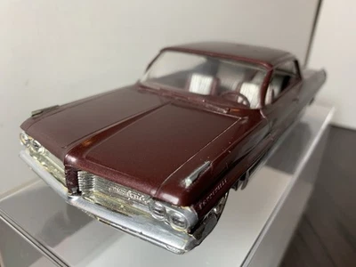 Vintage Friction Powered 1962 Pontiac Bonneville Promo Car Model (issues) - Image 1 of 4