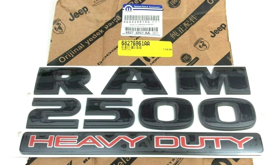 RAM 2500 2015-2018 guardabarros delantero de alta resistencia plano negro placa de identificación emblema nuevo OEM Foto 1 de 4