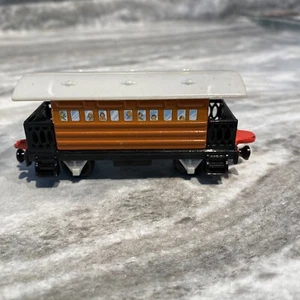 1992 ERTL Thomas & Friends Henrietta Train Vintage Great! - Picture 1 of 7