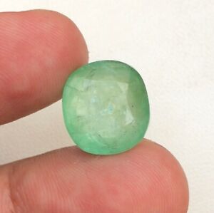 11.85ct natural emerald Pakistani nice color and lustre