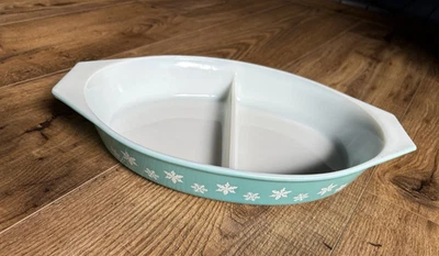 Vintage 1950s Pyrex Gaiety Snowflake Turquoise Blue Oval Divided Serving Dish  - Image 1 of 4