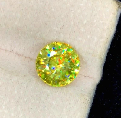 2.40 Carat Natural Full Fire Sphene Titanite Round Shape Gemstone For Jewellery - Image 1 of 4