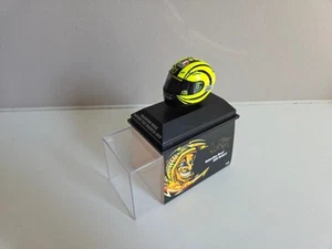 Casco Minichamps 1/8 - V. Rossi - 2010 Valencia MotoGp Test - 398100066 - Imagen 1 de 9