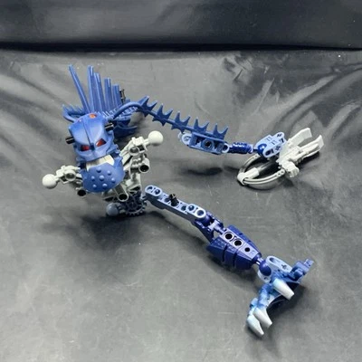 LEGO BIONICLE Piraka Vezok 8902 Azul Figura Incompleta Solo Foto 1 de 4