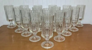 VINTAGE Bicentennial U.S.A Pilsner Ale Beer Pedestal Glasses Star 1776-1976 - Picture 1 of 10