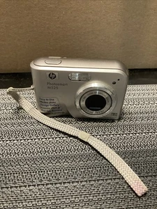 HP PHOTOSMART M525 DIGITAL CAMERA 6.0MP SILVER 3X OPTICAL ZOOM COMPACT Tested - Picture 1 of 17