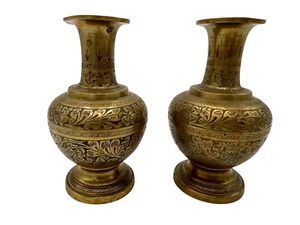 2X Estatuilla Jarrón Vintage Latón Antigua SÓLIDA Repujada Decoración del Hogar Jarra Estatua - Imagen 1 de 7