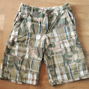 Urban Pipeline Boys Plaid Patchwork Camo Shorts in khaki green Size 12 - Picture 1 of 5