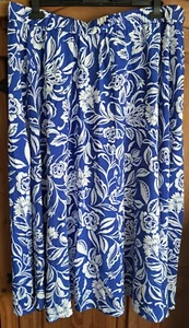 A Blue & White Patterned Skirt by Papaya Size 22 - Picture 1 of 2