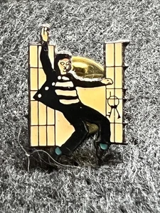 ELVIS PRESLEY JAILHOUSE ROCK ? PIN BADGE - Imagen 1 de 3