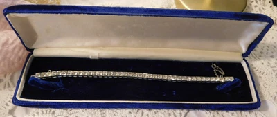 Brazalete tenis vintage de plata esterlina con estrás de cristal Art Deco Foto 1 de 4