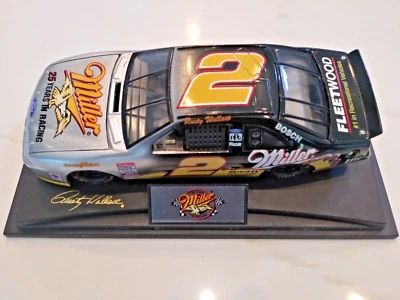 RUSTY WALLACE MILLER #2 RÉPLICA FUNDIDA 25º ANOS EM CARRO DE CORRIDA THUNDERBIRD - Imagem 1 de 4