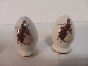VINTAGE REUTTER GERMANY AUSTRIA SALT & PEPPER SHAKERS  - Picture 1 of 11