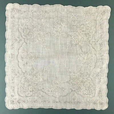 De Colección Madeira Elaborado Bordado Rosas Floral Blanco Novia Boda Pañuelo Foto 1 de 4