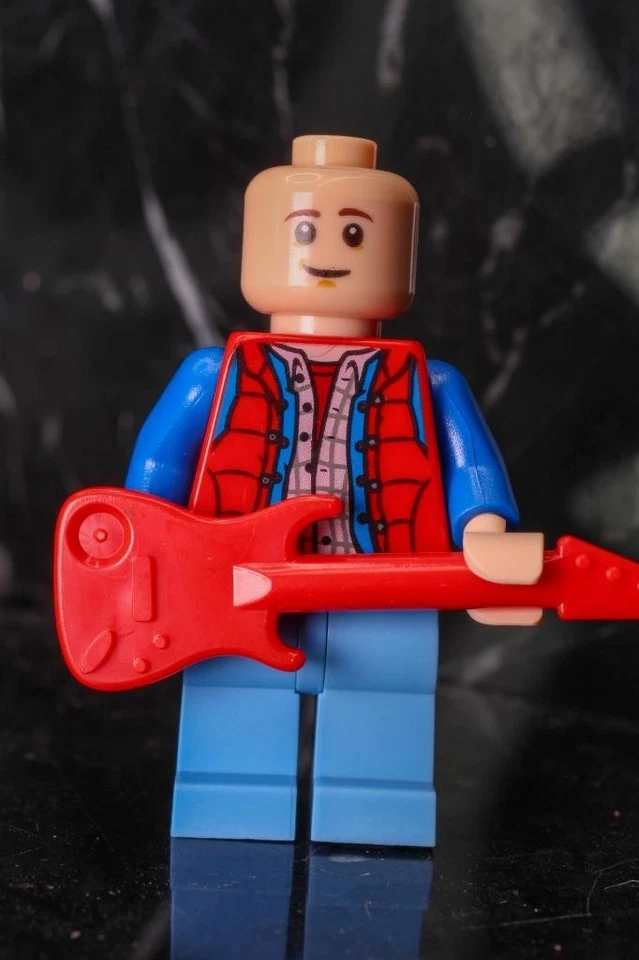 Lego Minifigure- Marty McFly - LEGO Dimensions 71201 BACK TO THE FUTURE GUITAR - Image 1 of 1