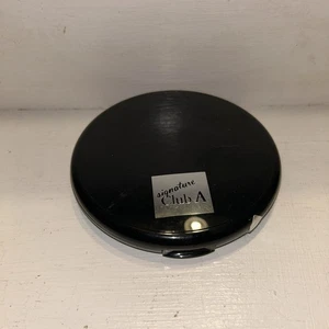 SIGNATURE CLUB A JET TECH WET SET ULTRA CREAMY TRANSLUCENT POWDER SHADE 2 MEDIUM - Picture 1 of 4