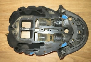 150 175 hp Mercury Mariner EFI Exhaust Plate Assembly 18260A2 C1 - Picture 1 of 5