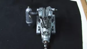 "EXCELLENT" Saito FA-100 Four Stroke Glow R/C Radio Control Airplane Engine - Picture 1 of 12