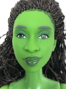 Muñeca Desnuda Wicked Elphaba Shiz Universidad 11.5" Piel Verde Articulada - Imagen 1 de 8